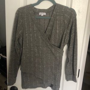 Wrap long sleeve shirt